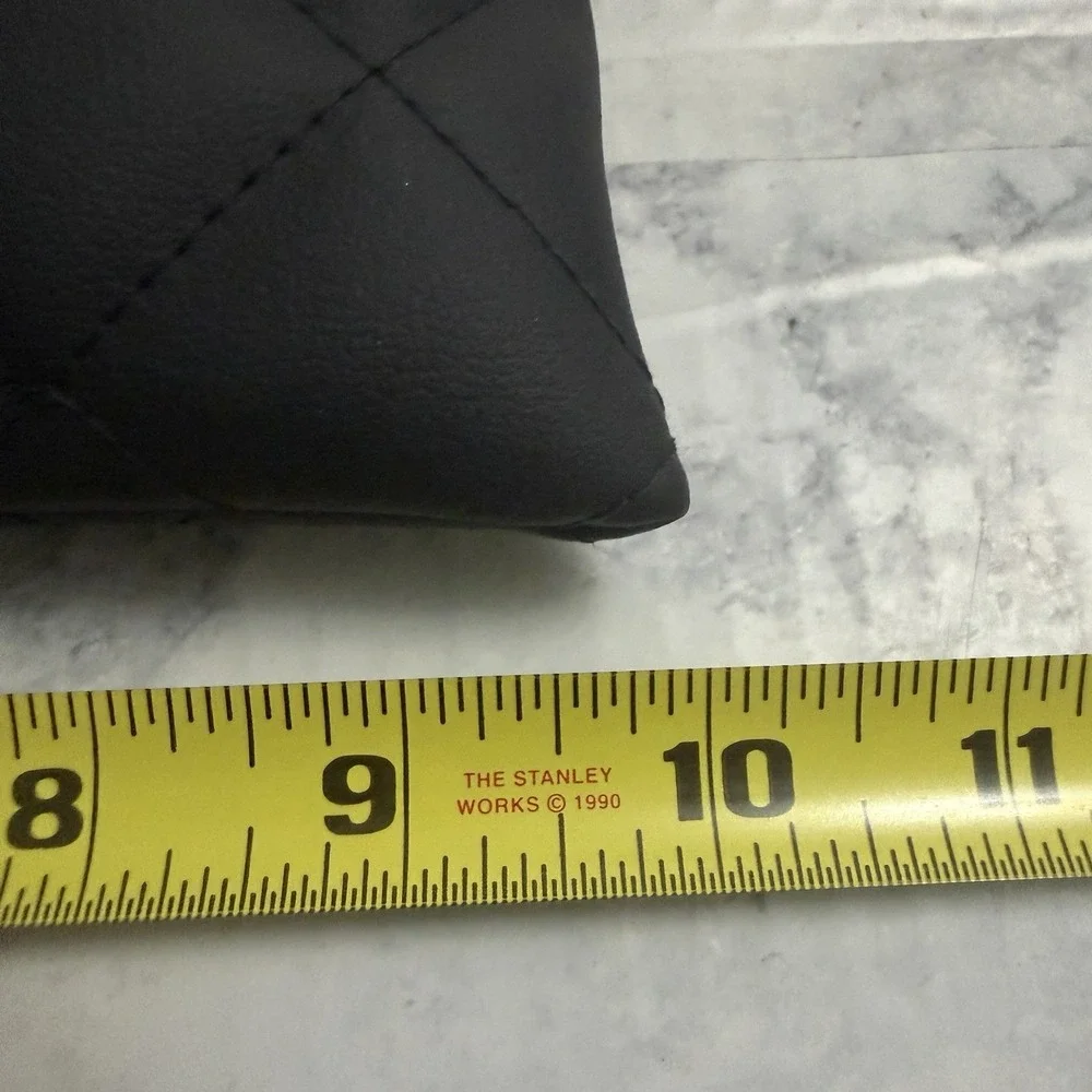 Makeup Junkie - Black Quilted LARGE Bag Pouch Pink Details